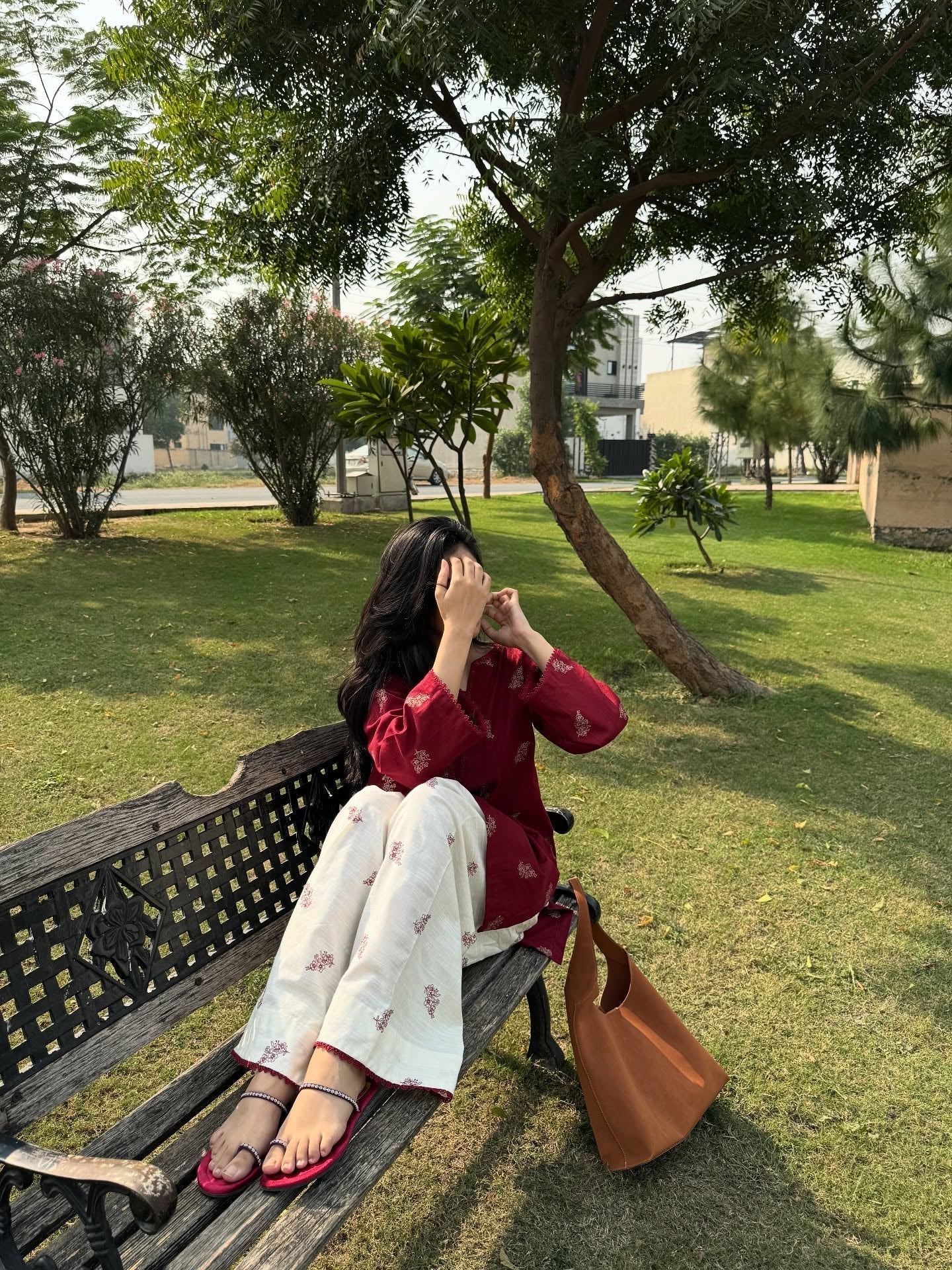 Gulnaar 2PC